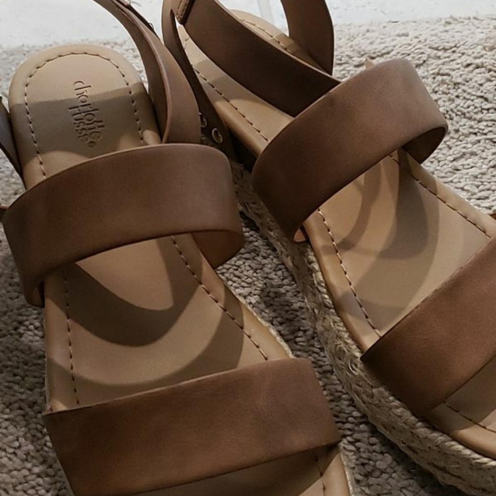 Espadrilles - Picture 2 of 5